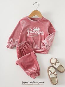 Cozy Pixies 女嬰字母皇冠刺繡天鵝絨圓領長袖套頭運動衫與彈性腰錐腳褲 2件組 幼兒女童服裝 舒適百搭時尚休閒可愛簡約全能風格 適用秋冬室內外 滑雪 開學 日常運動玩耍 派對 節日 萬聖節 聖誕節 新年 情人節 多種場合 - 粉色 - 查看 1