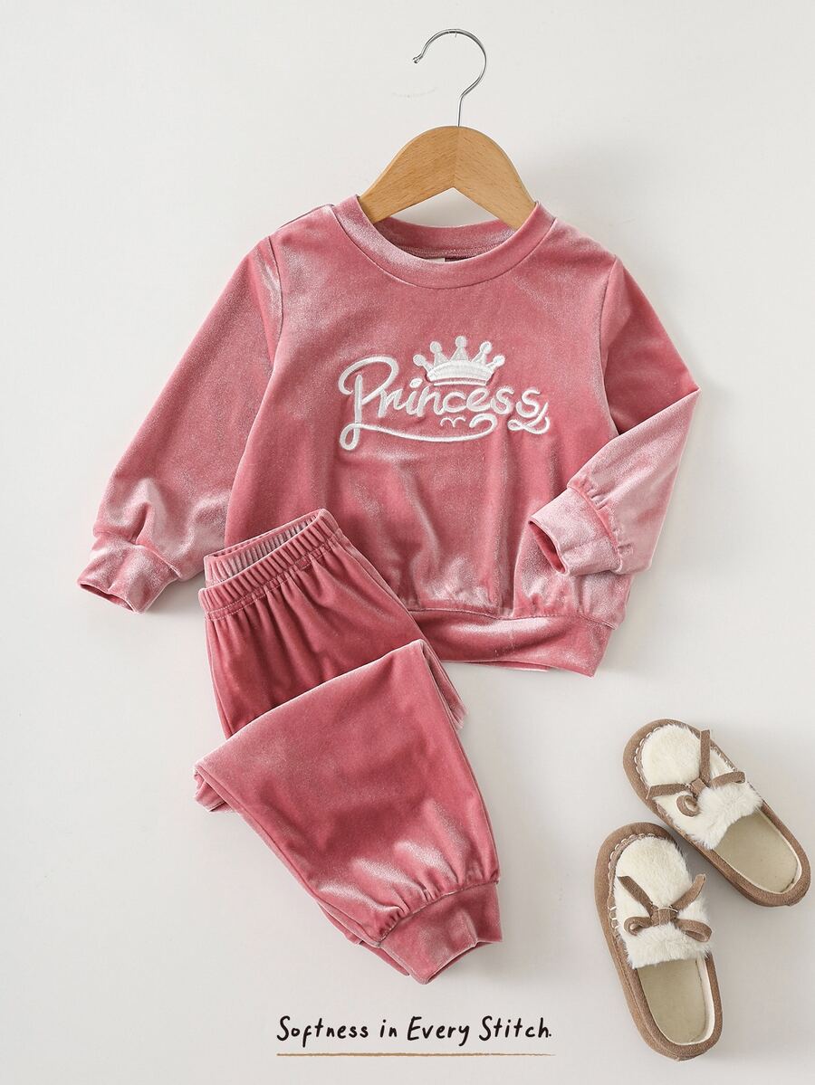 Cozy Pixies 女嬰字母皇冠刺繡天鵝絨圓領長袖套頭運動衫與彈性腰錐腳褲 2件組 幼兒女童服裝 舒適百搭時尚休閒可愛簡約全能風格 適用秋冬室內外 滑雪 開學 日常運動玩耍 派對 節日 萬聖節 聖誕節 新年 情人節 多種場合 - 粉色 - 查看 1