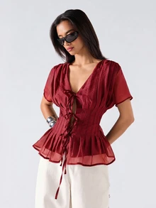 SHEIN EZwear 酒紅色純色領口百褶休閒百搭日常短袖大尺碼襯衫 - 酒紅色 - 查看 5