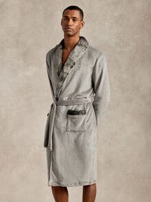 EverLounge Men's Autumn/Winter British Style Basic Minimalist Comfortable Light Gray Double-Sided Flannel Contrast Color Tie-Dye Shawl Collar Long Robe Coat - Grey - View 3
