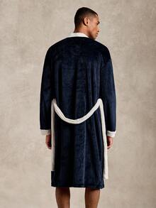 EverLounge Autumn/Winter Men's British Style Minimalist Basic Comfortable Soft Navy Blue Flannel Contrast White Long Robe - Navy Blue - View 2