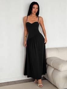 SHEIN PETITE فستان نسائي بلون موحد بحمالات رفيعة طويلة - الأسود - مشاهدة 4