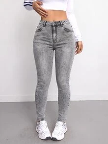 SHEIN Tall CURVE 大尺碼女款高腰修身煙灰色牛仔褲，適合約會、度假、派對、日常穿著、聚會、戶外活動 - 淺色水洗藍 - 查看 6