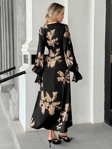 Pariaura Four-Way Stretch Printed V-Neck Ruched Front Long Sleeve Dress - Multicolor - View 2