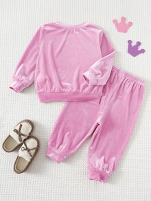 Cozy Pixies 女嬰字母皇冠刺繡天鵝絨圓領長袖套頭運動衫與彈性腰錐腳褲 2件組 幼兒女童服裝 舒適百搭時尚休閒可愛簡約全能風格 適用秋冬室內外 滑雪 開學 日常運動玩耍 派對 節日 萬聖節 聖誕節 新年 情人節 多種場合 - 淡紫色 - 查看 2
