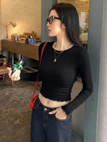 DAZY 女款露肩方領修身長袖極簡性感休閒內搭套頭優雅T恤 - 黑色 - 查看 6