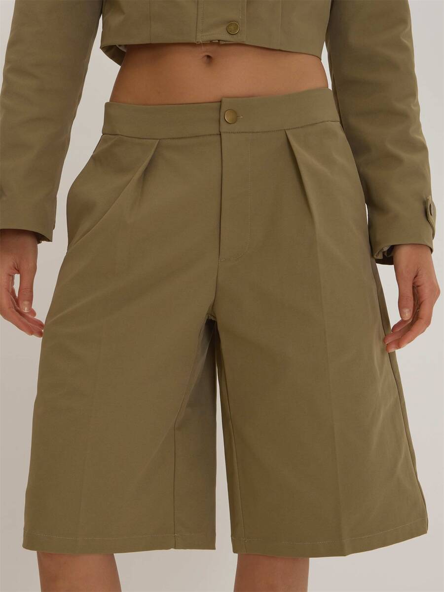 MUSEYN Khaki Woven Tailored Bermuda Shorts Versatile Everyday Casual Fall - Army Green - View 1