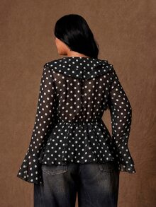 Rustia 大尺碼波點圖案輕盈面料荷葉領長袖喇叭袖性感優雅派對晚宴正式休閒女款襯衫黑色秋季 - 黑色 - 查看 2