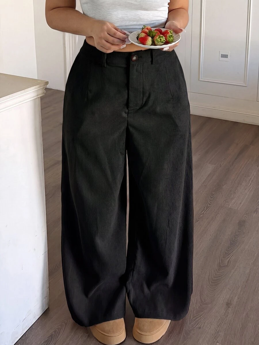 SHEIN PETITE CURVE 純色休閒極簡寬鬆舒適長褲 - 黑色 - 查看 1
