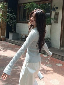 DAZY 女款素色休閒日常長袖針織衫 - 淺藍色 - 查看 8