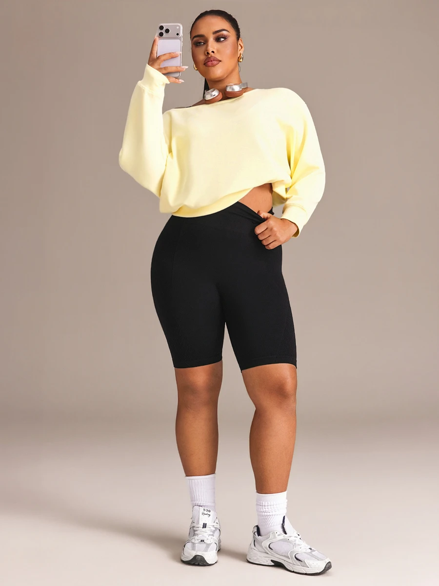 SHEIN Rhythm Era Women's Plus Size Solid Color High Waist Daily Fitness Sports Shorts - Black - View 1