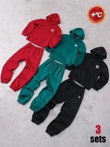 SHEIN 3套買2送1聖誕套裝，兒童青少年男孩休閒運動風，聖誕紅、聖誕綠、黑色連帽衛衣與運動長褲套裝，適合秋季、學校秋季穿搭、冬季穿搭，男孩兒童套裝 - 彩色 - 查看 2