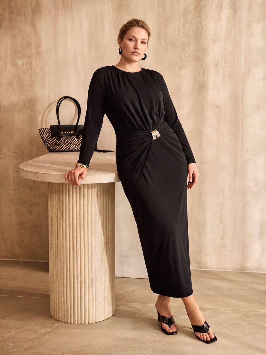 MOTF PREMIUM WOMEN'S PLUS SIZE ELASTIC KNIT STRUCTURED DESIGN LONG DRESS, AUTUMN/WINTER - Black - View 1