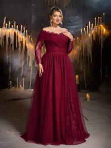 Glamrae Plus Size Elegant Luxurious Burgundy Mesh & Lace Patchwork Off-Shoulder Ruched Slimming Flowy A-Line Maxi Dress Suitable For Prom Wedding Events Bachelorette Party Fashion Evening Gala Bridesmaid Formal Evening Gown - Burgundy - View 6