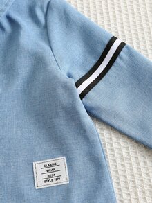 SHEIN 男嬰牛仔襯衫套裝，秋冬新款長袖襯衫與休閒水洗牛仔褲2件套，百搭外穿，寬鬆極簡休閒風 - 白色 - 查看 4