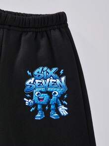 Genkimix Kids 2件組小男孩休閒運動學院風街頭酷感翅膀圖案衛衣+長褲套裝，適合日常穿著、上學、旅行、運動，春秋季節穿著，增加穿搭多樣性，整體設計簡約優雅，男孩穿著此衛衣套裝舒適且展現休閒時尚形象 - 黑色 - 查看 4