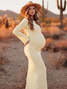 Boho Mama فستان أنيق ضيق مجعد بأكمام طويلة وياقة دائرية بلون موحد للحوامل - لون مشمشي - مشاهدة 1