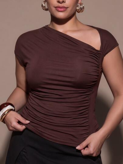 SHEIN BAE CURVE Top con escote asimétrico y fruncido para mujer de talla grande