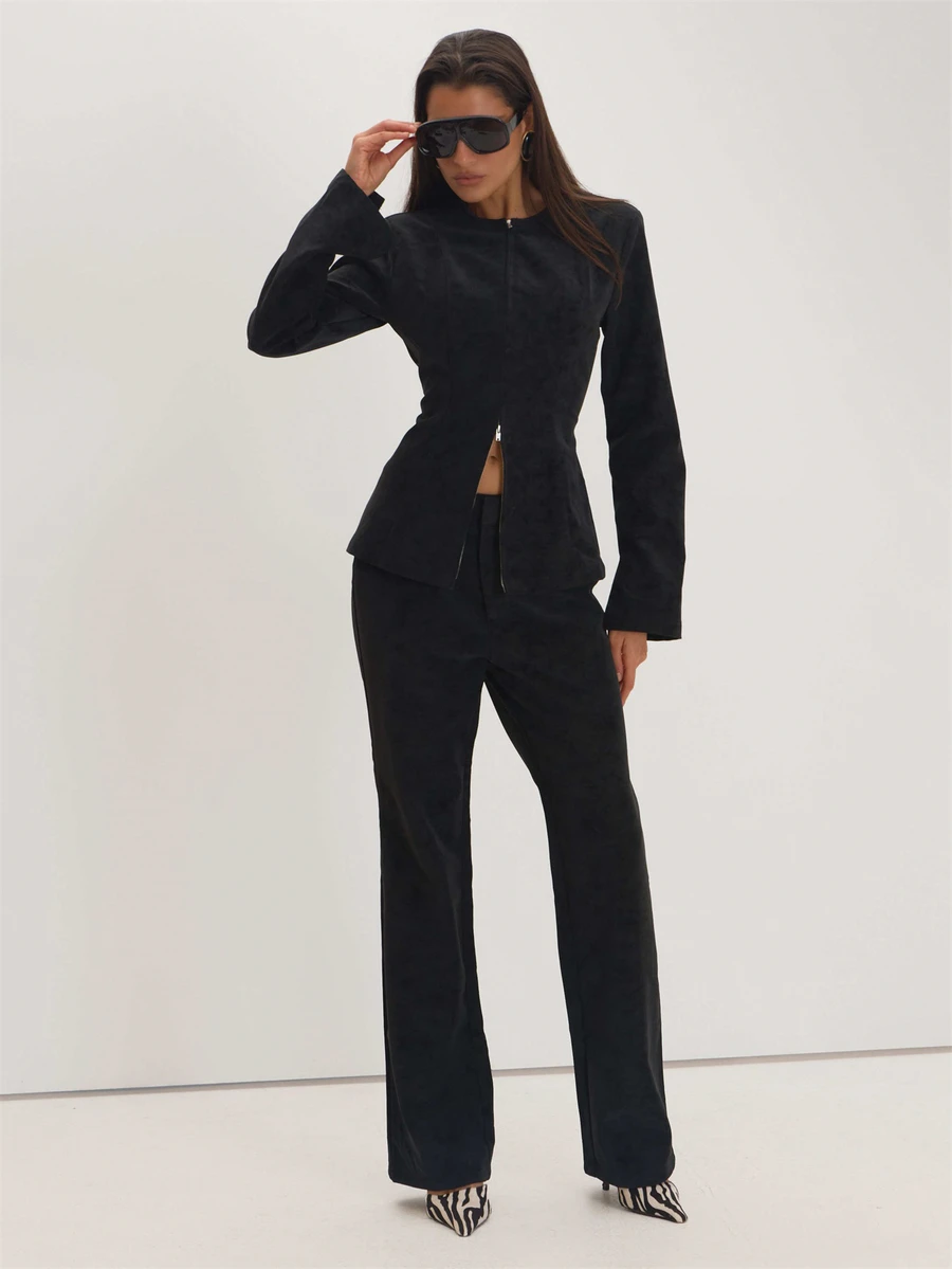 MUSEYN Black PU Low Waisted Straight Leg Trouser Versatile Everyday Date Night Casual Fall Winter Elegant Halloween - Black - View 1
