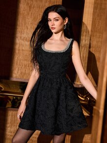 MOTF PREMIUM AUTUMN/WINTER WOMEN'S SHINY TEXTURED DEEP U-NECK SHORT DRESS - Black - View 5