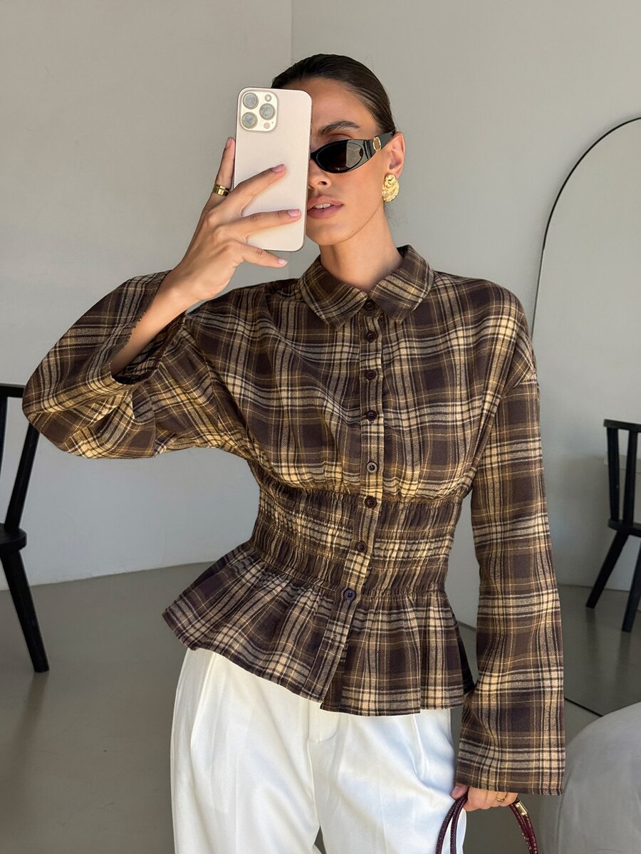 Lavishia 女款優雅休閒復古通勤棉質棕色收腰格紋襯衫女裝，前開鈕扣褶皺腰線，格紋前鈕扣襯衫，秋季 - 咖啡棕 - 查看 1