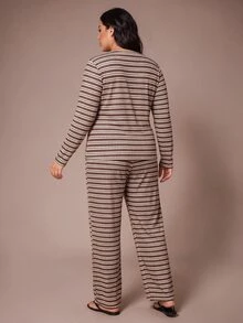 Lazeform Plus Size Fashion Minimalist Striped Square Neck Long Sleeve Pants Pajama Set 2pcs - Multicolor - View 2