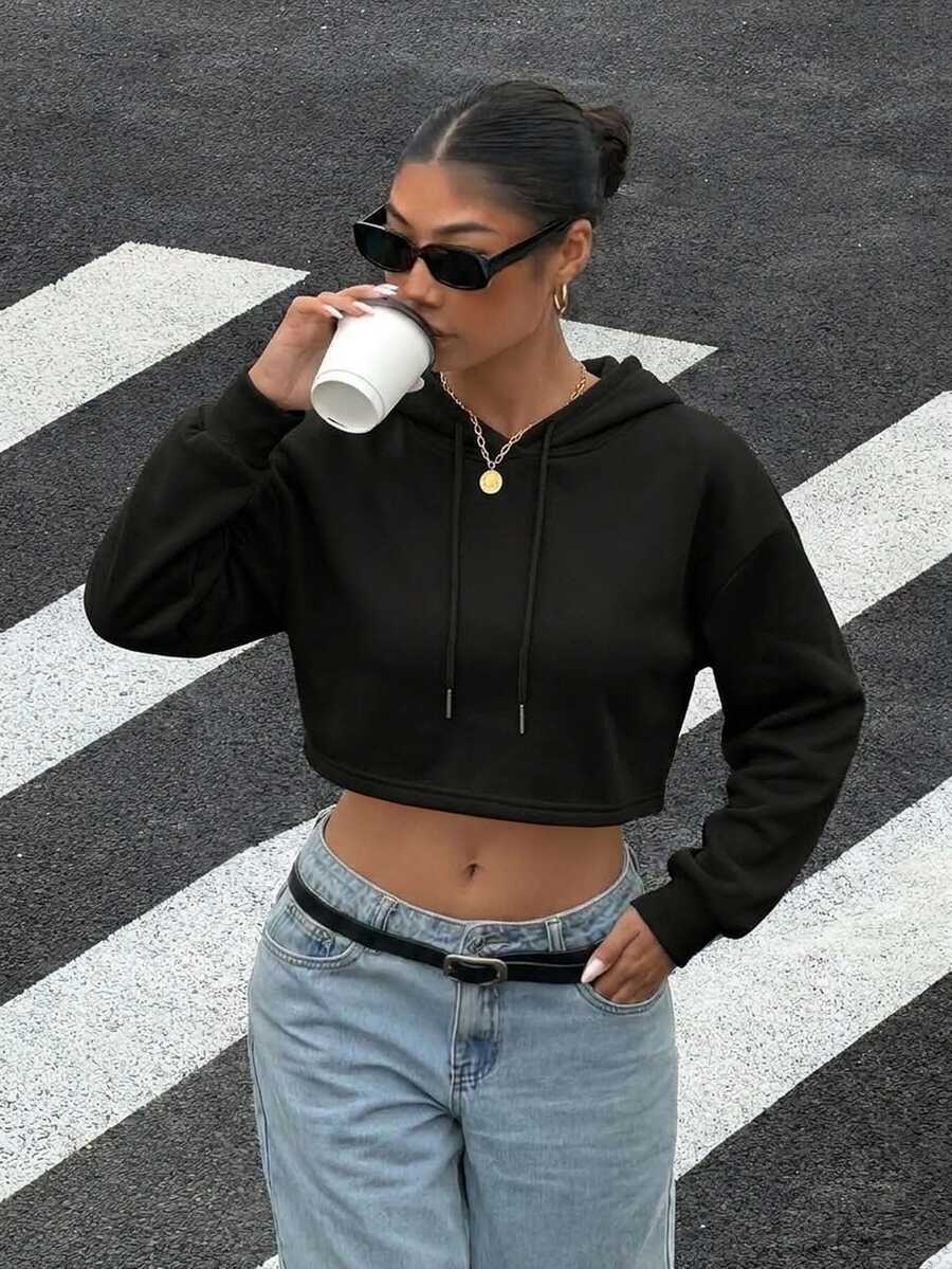 Muchica Cropped Casual Minimalist Hooded Short Loose Fit Women's Sweatshirt Suitable For Layering - Black - View 1