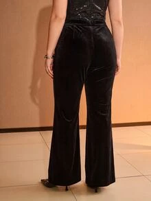 MOTF PREMIUM PLUS SIZE WOMEN'S ELEGANT AUTUMN/WINTER VELVET PANTS WITH POCKETS AND METAL DECORATION - Black - View 5