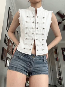 Muchica Áo denim sát nách nữ phong cách du lịch, cổ đứng, thiết kế cài nút, gấu sờn - trắng - Xem 1