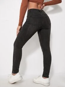 SHEIN Essnce 女款修身休閒百搭牛仔褲，附口袋 - 黑色 - 查看 2