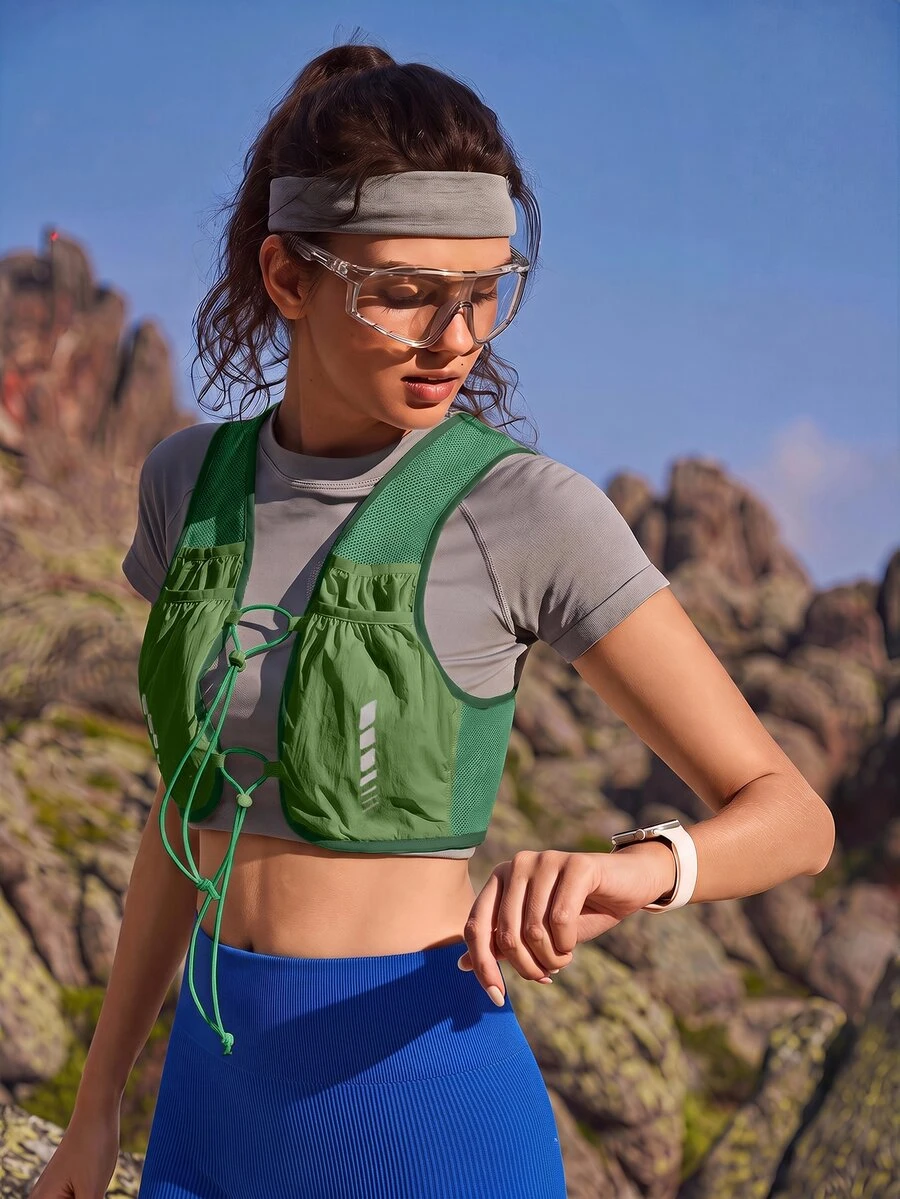 Exploreva Exploreva Women's Adjustable Placket Cropped Outdoor Vest - Green - View 1