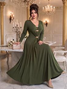 Roveilla Women Plus Size Elegant Knit Dress V-Neck Elastic Long Sleeve Solid Color Metal Button Cinched Waist Ruched Split Hem Dress - Army Green - View 6