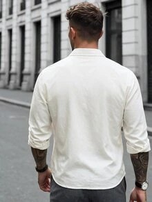 Manfinity CasualCool 男士簡約鈕扣式長袖襯衫，適合辦公與通勤 - 白色 - 查看 2