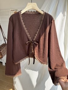 Comfortcana Cardigan Rajut Lengan Panjang Wanita Ukuran Plus dengan Detail Renda Kontras di Bagian Depan dan Tali Pengikat - Coklat - View 3
