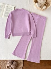 SHEIN 秋冬新款女童幼兒紫色針織套裝，可愛優雅時尚星星圖案＋扭繩3D裝飾，圓領針織套頭毛衣＋線條細節針織長褲2件套，適合日常穿著、外出、旅行、度假、育兒及各種場合，亦適用於秋冬季節、聖誕節、開學季 - 紫色 - 查看 2
