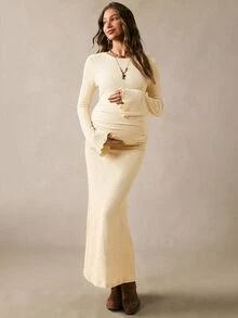 Boho Mama فستان أنيق ضيق مجعد بأكمام طويلة وياقة دائرية بلون موحد للحوامل - لون مشمشي - مشاهدة 3
