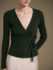Ontre 女款海灘度假穿搭鄉村風鄉村音樂會 2026SS 女裝女式服飾四季通用開學穿搭度假假日洋裝婚禮賓客禮服女教師穿搭外出服商務休閒女款日常休閒針織羅紋綁帶開襟衫 - 軍綠色 - 查看 4