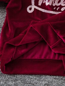 SHEIN Elladie kids 女童 2 件組 白色棕色天鵝絨公主套裝 亮片皇冠造型 鑲鑽連帽口袋衛衣與運動長褲套裝 秋冬生日服飾 - 酒紅色 - 查看 3