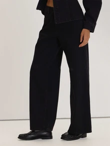 MUSEYN Black Denim Mid Rise Wide Leg Back Buckle Detail Jeans Versatile Everyday Casual Fall - Black - View 3