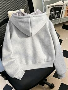SHEIN 女童休閒時尚針織布短版連帽外套，連帽內側豹紋印花，寬鬆舒適版型，適合春秋日常通勤、戶外玩耍、出遊、派對拍照穿搭 - 灰色 - 查看 2