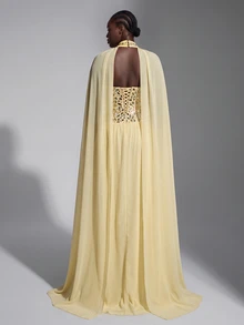Elitara Gaun Panjang A-Line Elegan Ukuran Plus Warna Kuning Champagne dengan Leher Halter V Dalam, Hiasan Manik-manik dan Rhinestone, Pinggang Berkerut dengan Desain Selendang Pita, Cocok untuk Pesta Prom, Pesta Liburan, Acara Pernikahan, dan Gaun Malam Formal - Sampanye - View 2