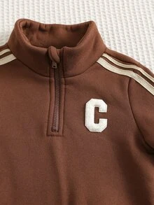 SHEIN 中性嬰兒男孩/女孩，嬰兒男孩2件組秋冬抓絨內裡加厚休閒可愛立領運動衫套裝，嬰兒冬季套裝，運動服，慢跑褲 - 棕色 - 查看 4