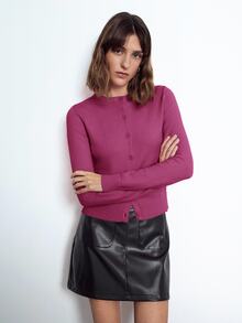 Maija 女款優雅純色圓領鈕扣長袖休閒針織上衣，百搭實用，適合日常穿著與商務休閒場合，季節性針織衫 - 紫色 - 查看 6