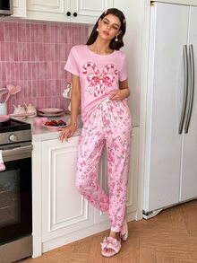 SweetSlumber طقم بيجامة نسائي بطبعة فيونكة، توب بأكمام قصيرة وبنطلون طويل من الحرير الحليبي - وردي - مشاهدة 5