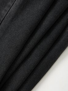 SHEIN TWEEN GIRLS 女孩牛仔褲 復古水洗色街頭時尚 水洗破洞工藝喇叭褲腿款 百搭時尚 新品到貨 彈性舒適 優質棉質牛仔面料 喇叭褲款 日常百搭 適合搭配 T-shirt、衛衣 日常出門、上學通勤、聚會 夏季牛仔街頭風 首選 夏季新品 - 黑色 - 查看 5