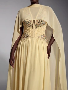 Elitara Gaun Panjang A-Line Elegan Ukuran Plus Warna Kuning Champagne dengan Leher Halter V Dalam, Hiasan Manik-manik dan Rhinestone, Pinggang Berkerut dengan Desain Selendang Pita, Cocok untuk Pesta Prom, Pesta Liburan, Acara Pernikahan, dan Gaun Malam Formal - Sampanye - View 6