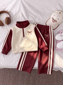 SHEIN 2件組幼女運動休閒套裝，甜美酒紅配奶油色，蝴蝶結側條紋，長袖半拉鍊，標準版，適合學校、假期、秋季、聖誕節 - 紅色 - 查看 1