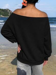SHEIN EZwear 女款露肩寬鬆休閒長袖衛衣，街頭風英文時尚圖案，適合秋冬穿著 - 黑色 - 查看 4