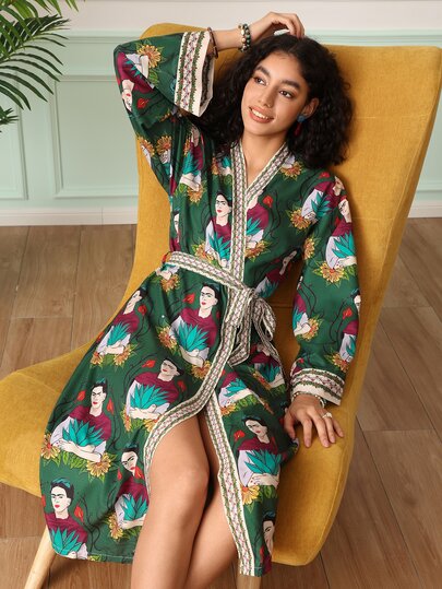 Chillnights Frida Kahlo X SHEIN Women's Graphic Print Long Sleeve Casual Loose Fit Robe
