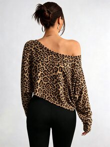 Elenzga 大尺碼女款不對稱領長袖短版休閒T恤，豹紋印花，春秋款 - 巧克力棕 - 查看 2